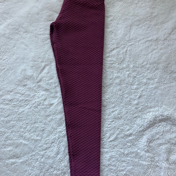 Booty By Brabant- full length croco skin leggings - Picture 2 of 2